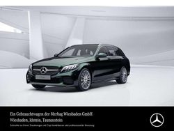 Smaragdgrün Gebraucht 2018 Mercedes C200 AMG line Kombi | 29.790 €