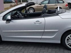 Silber Gebraucht 2013 Peugeot 207 CC Cabrio | 3.200 € (Guter Preis)