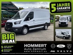 Frostweiß Gebraucht 2023 Ford Transit Trend Van | 36.890 € (Teuer)