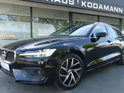 Schwarz Gebraucht 2020 Volvo V60 Kombi | 24.950 € (Fairer Preis)