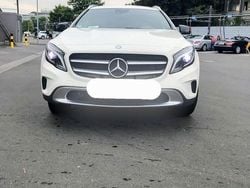 Weiß Gebraucht 2015 Mercedes GLA220 Premium SUV | 15.000 € (Fairer Preis)
