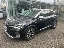 Schwarz Gebraucht 2021 Renault Captur SUV | 16.619 € (Superpreis)