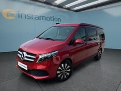 Rot Gebraucht 2024 Mercedes V300 Van / Kleinbus | 76.699 € (Superpreis)