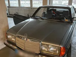 Blau Gebraucht 1978 Mercedes E280 Coupé | 9.999 €