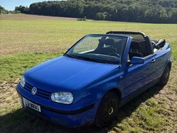 Blau Gebraucht 1998 VW Golf Cabriolet Classicline Cabrio | 3.800 € (Etwas zu teuer)