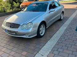 Silber Gebraucht 2002 Mercedes CLK320 Coupé | 3.200 € (Fairer Preis)
