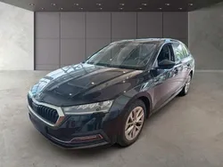 Schwarz Gebraucht 2020 Skoda Octavia First Edition Kombi | 17.790 € (Guter Preis)