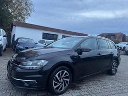 Schwarz Gebraucht 2019 VW Golf VII Join Kombi | 12.990 € (Guter Preis)