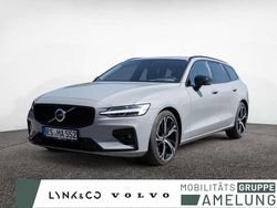 Grau Gebraucht 2025 Volvo V60 Plus Kombi | 47.890 €