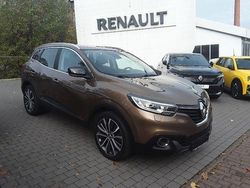 Braun Gebraucht 2015 Renault Kadjar Bose Edition SUV | 12.900 € (Fairer Preis)