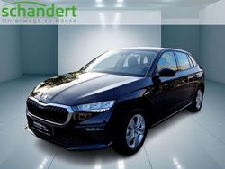 Blackmagic perleffekt (schwarz) metallic Gebraucht 2024 Skoda Scala Essence Kleinwagen | 19.450 € (Fairer Preis)