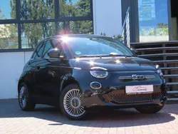 Schwarz Gebraucht 2023 Fiat 500e Kleinwagen | 19.900 € (Guter Preis)