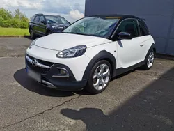 Weiß Gebraucht 2018 Opel Adam S Kleinwagen | 13.400 € (Etwas zu teuer)