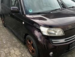 Rot Gebraucht 2007 Daihatsu Materia Van / Kleinbus | 2.600 € (Etwas zu teuer)