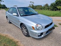 Silber Gebraucht 2001 Subaru Impreza Limousine | 1.350 €