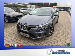 Grau Gebraucht 2016 Renault Mégane IV Bose Edition Limousine | 8.990 € (Teuer)