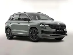 Blackmagic perleffekt Neu 2025 Skoda Karoq Selection SUV | 36.880 € (Guter Preis)