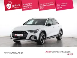 Weiß Gebraucht 2024 Audi A3 Ambiente Limousine | 40.989 €