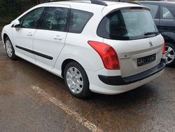 Weiß Gebraucht 2012 Peugeot 308 SW Access Kombi | 6.500 €