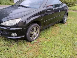 Schwarz Gebraucht 2003 Peugeot 206 CC Cabrio | 1.500 € (Guter Preis)