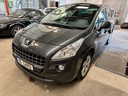 Grau Gebraucht 2010 Peugeot 3008 Business-Line Van / Kleinbus | 6.490 € (Etwas zu teuer)