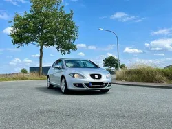 Silber Gebraucht 2008 Seat Leon Kleinwagen | 2.900 €
