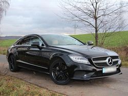 Schwarz Gebraucht 2015 Mercedes CLS350 Coupé | 18.200 € (Fairer Preis)