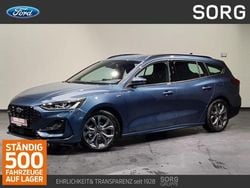 Blau, chrome blue metallic Gebraucht 2025 Ford Focus ST-Line Kombi | 24.990 € (Superpreis)