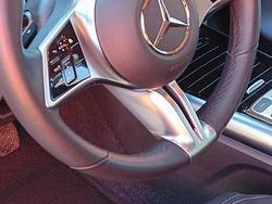 Grau Gebraucht 2023 Mercedes B200 Advanced Van / Kleinbus | 27.900 € (Guter Preis)