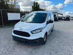 Weiß Gebraucht 2017 Ford Courier Van / Kleinbus | 3.190 €