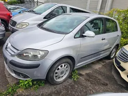 Reflexsilber metallic Gebraucht 2005 VW Golf Plus Cross Trendline Van / Kleinbus | 3.700 € (Fairer Preis)
