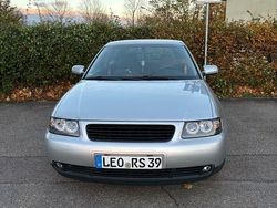 Silber Gebraucht 2002 Audi A3 Performance Limousine | 4.250 €
