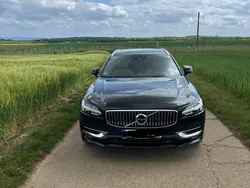 Schwarz Gebraucht 2018 Volvo V90 Inscription Kombi | 27.000 € (Fairer Preis)