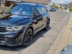 Schwarz Gebraucht 2021 VW Tiguan Style SUV | 31.990 € (Fairer Preis)