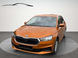 Phoenixorange metallic Gebraucht 2024 Skoda Fabia Active Limousine | 14.900 € (Guter Preis)
