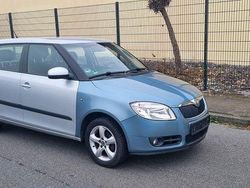 Silber Gebraucht 2008 Skoda Fabia Elegance Kombi | 849 €