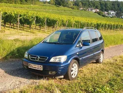 Blau Gebraucht 2004 Opel Zafira Van / Kleinbus | 1.600 € (Guter Preis)