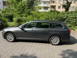 Grau Gebraucht 2017 VW Passat Trendline Kombi | 8.750 € (Superpreis)