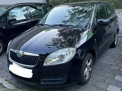 Schwarz Gebraucht 2007 Skoda Fabia Classic Limousine | 2.100 € (Guter Preis)