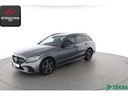 Grau (metallic) Gebraucht 2021 Mercedes C300e AMG Kombi | 24.840 € (Guter Preis)