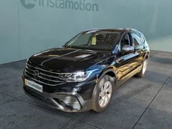 Schwarz Gebraucht 2024 VW Tiguan Allspace Life SUV | 39.056 € (Etwas zu teuer)