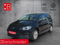 Schwarz Gebraucht 2024 VW Touran Comfortline Van / Kleinbus | 33.950 € (Fairer Preis)
