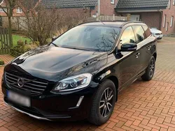Schwarz Gebraucht 2017 Volvo XC60 SUV | 14.900 € (Fairer Preis)