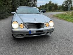 Silber Gebraucht 1999 Mercedes E430 Elegance Limousine | 7.900 € (Teuer)