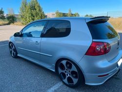Silber Gebraucht 2005 VW Golf V GTI Limousine | 8.000 € (Teuer)