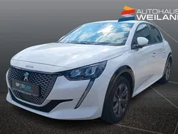 Weiß Gebraucht 2021 Peugeot e-208 Active Kleinwagen | 16.290 € (Fairer Preis)