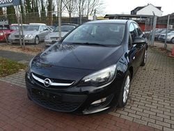 Schwarz Gebraucht 2015 Opel Astra Style Limousine | 5.490 € (Guter Preis)