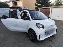 Weiß Gebraucht 2023 Smart ForTwo Electric Drive Coupé | 11.199 € (Fairer Preis)