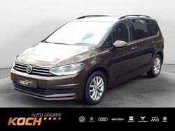 Braun Gebraucht 2016 VW Touran Comfortline Van / Kleinbus | 17.395 € (Fairer Preis)