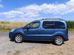 Blau Gebraucht 2018 Citroën Berlingo PureTech Van / Kleinbus | 9.700 € (Guter Preis)